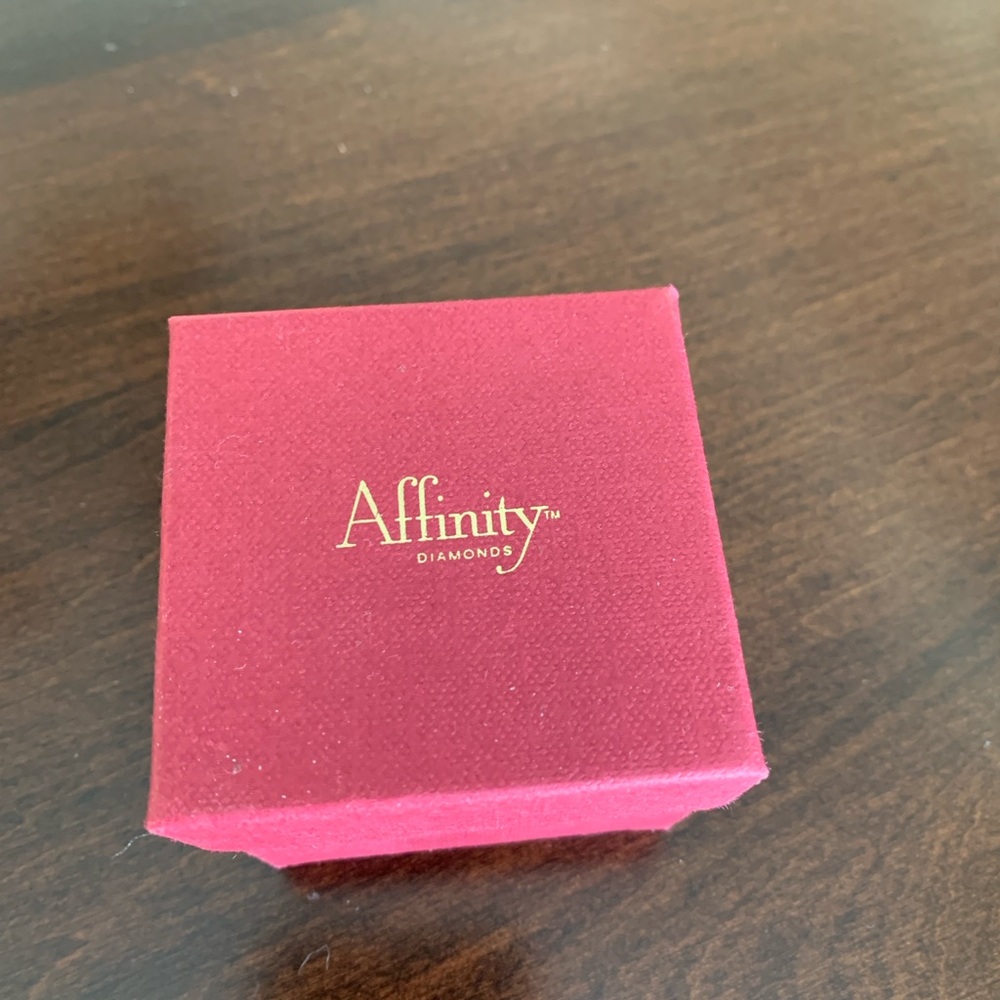 Affinity Women's Gold and Black Earrings - Picture 8 of 8